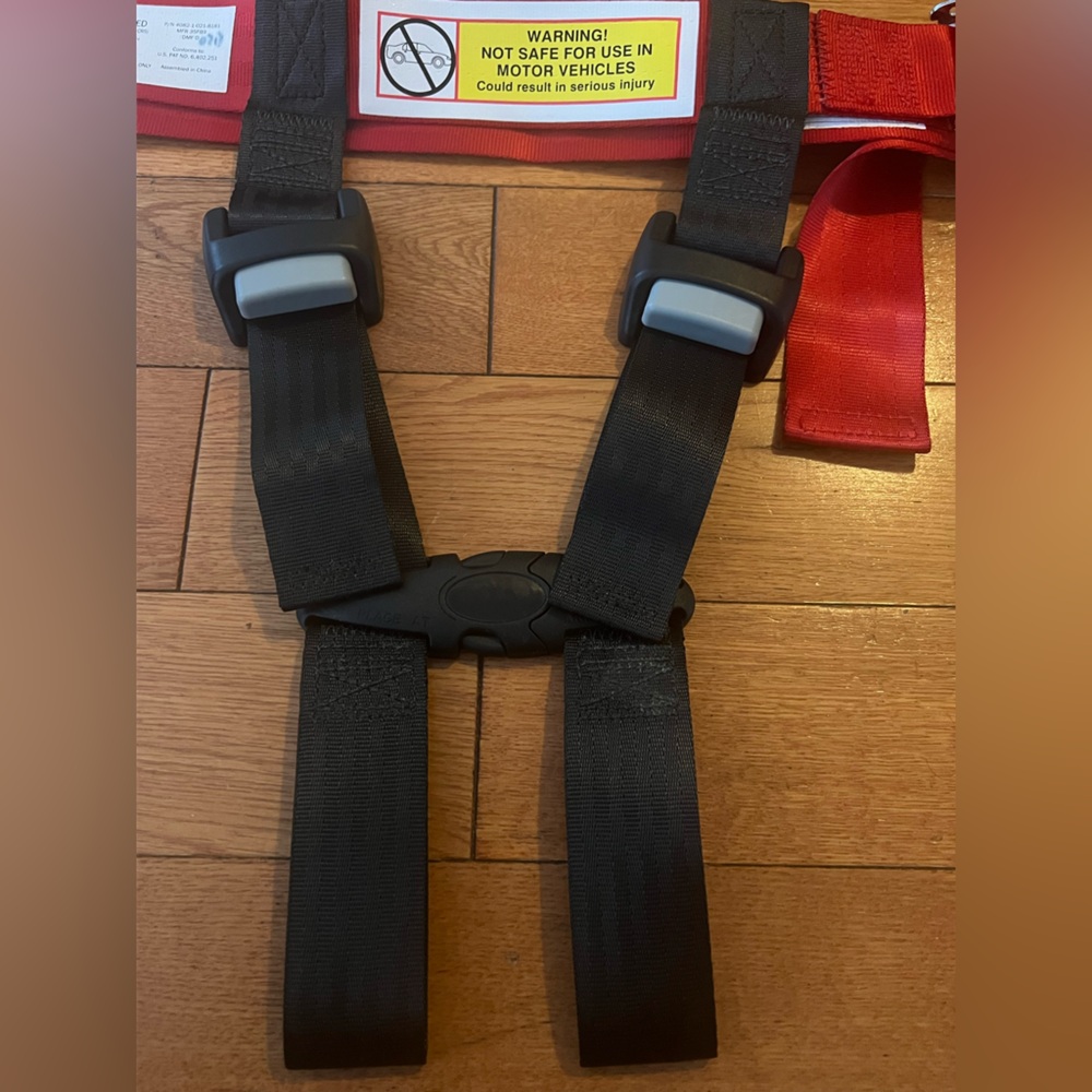 CARES Safety Harness - Kids Fly Safe toddler restraint harness for airplanes - Picture 3 of 6